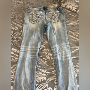Size 29 Women’s Rock Revival Jean